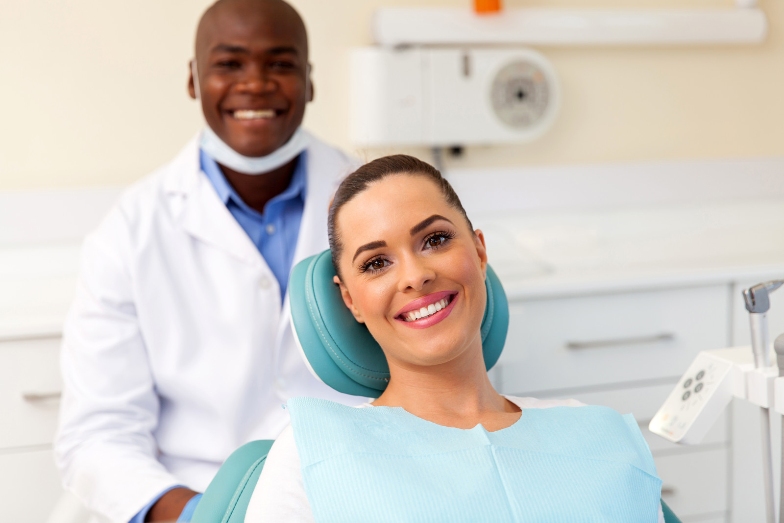 why-is-scheduling-a-dental-exam-essential-to-avoiding-dental-emergencies